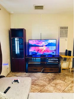Entertainment center/ cabinet display