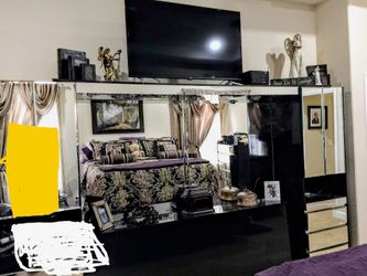 Black Mirrored Bedroom Dresser with Storage