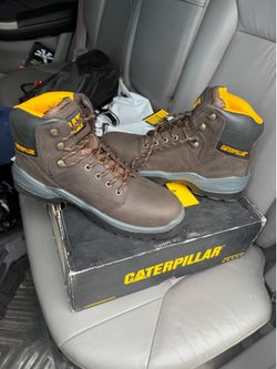Men’s Work boots size 11