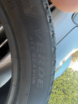 One Pirelli Scorpion Verdi Tire size 265/45 R 20