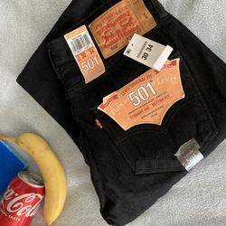 Levi's 501 30x34 NWT