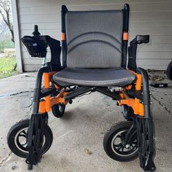 Compact Electric Wheelchair – Excellent Working Condition