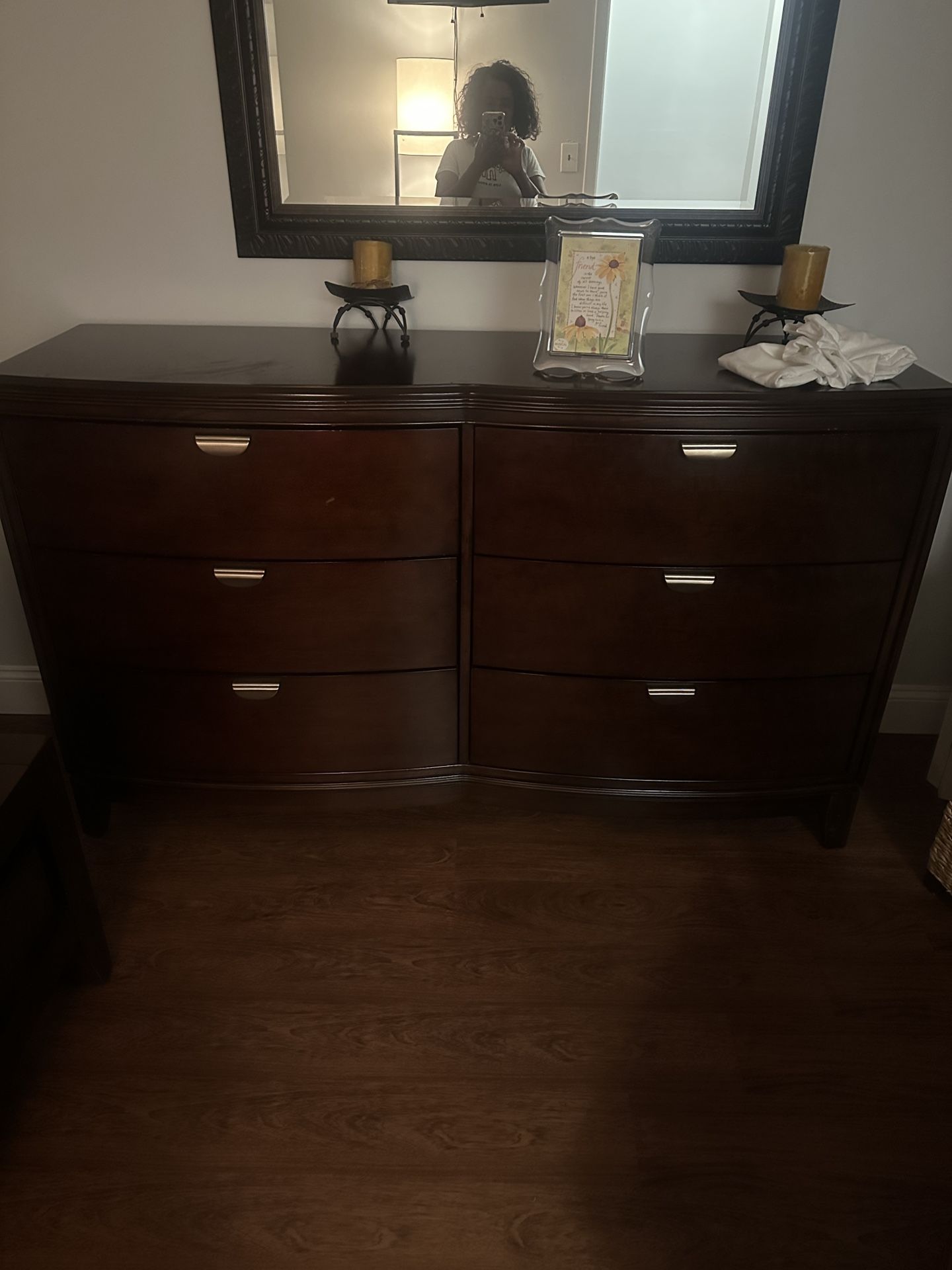 6 Drawer Dresser