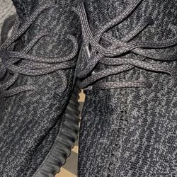Yeezy Pirate Black 2016 Size 10 Used