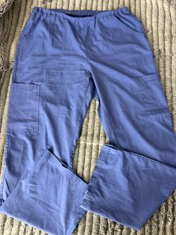 Women’s Scrubs