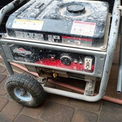 BRIGGS and STRATTON GENERATOR