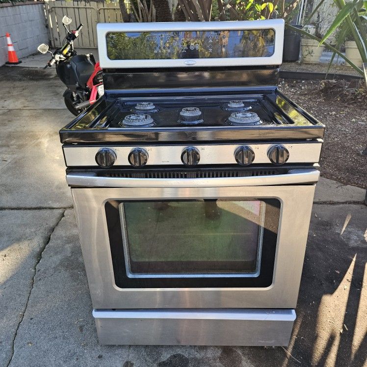 Whirlpool Accubake Oven 5 Burners, 