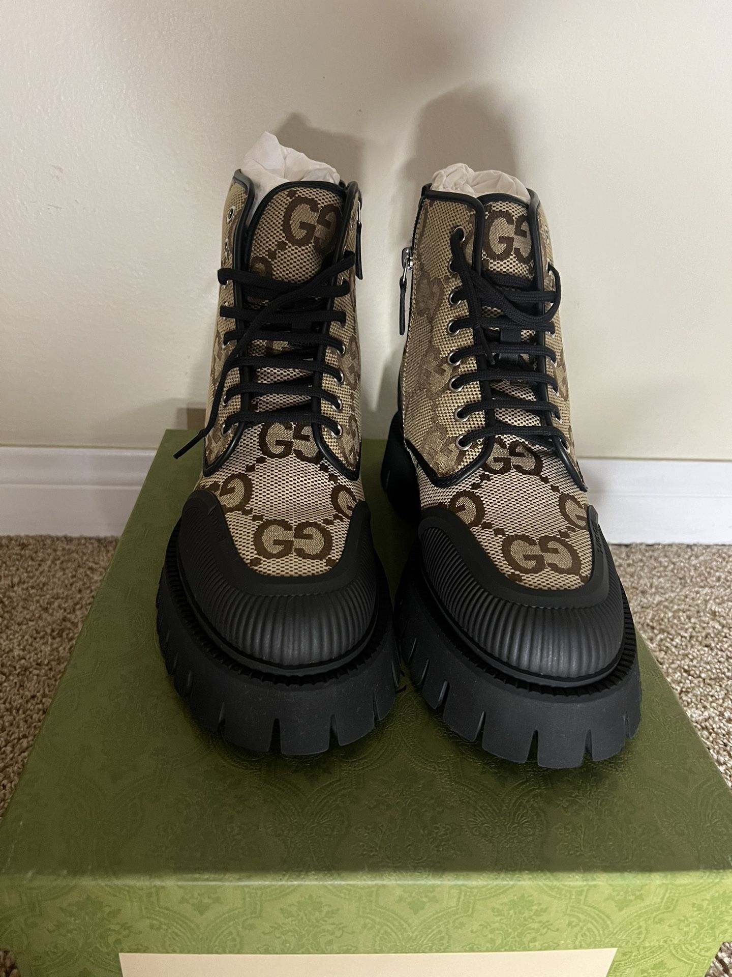 Gucci jumbo GG Boots 