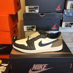 Air Jordan 1retro Low OG Black Mocha 