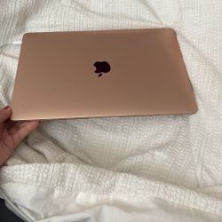MacBook Air 13”