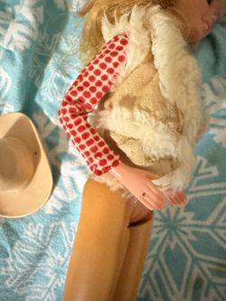 VINTAGE 1982 HORSE LOVIN BARBIE DOLL MATTEL # 1757 As