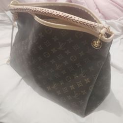 Louis Vuitton Artsy MM Bag New!!