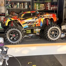 Traxxas Xmaxx With Belted Tires