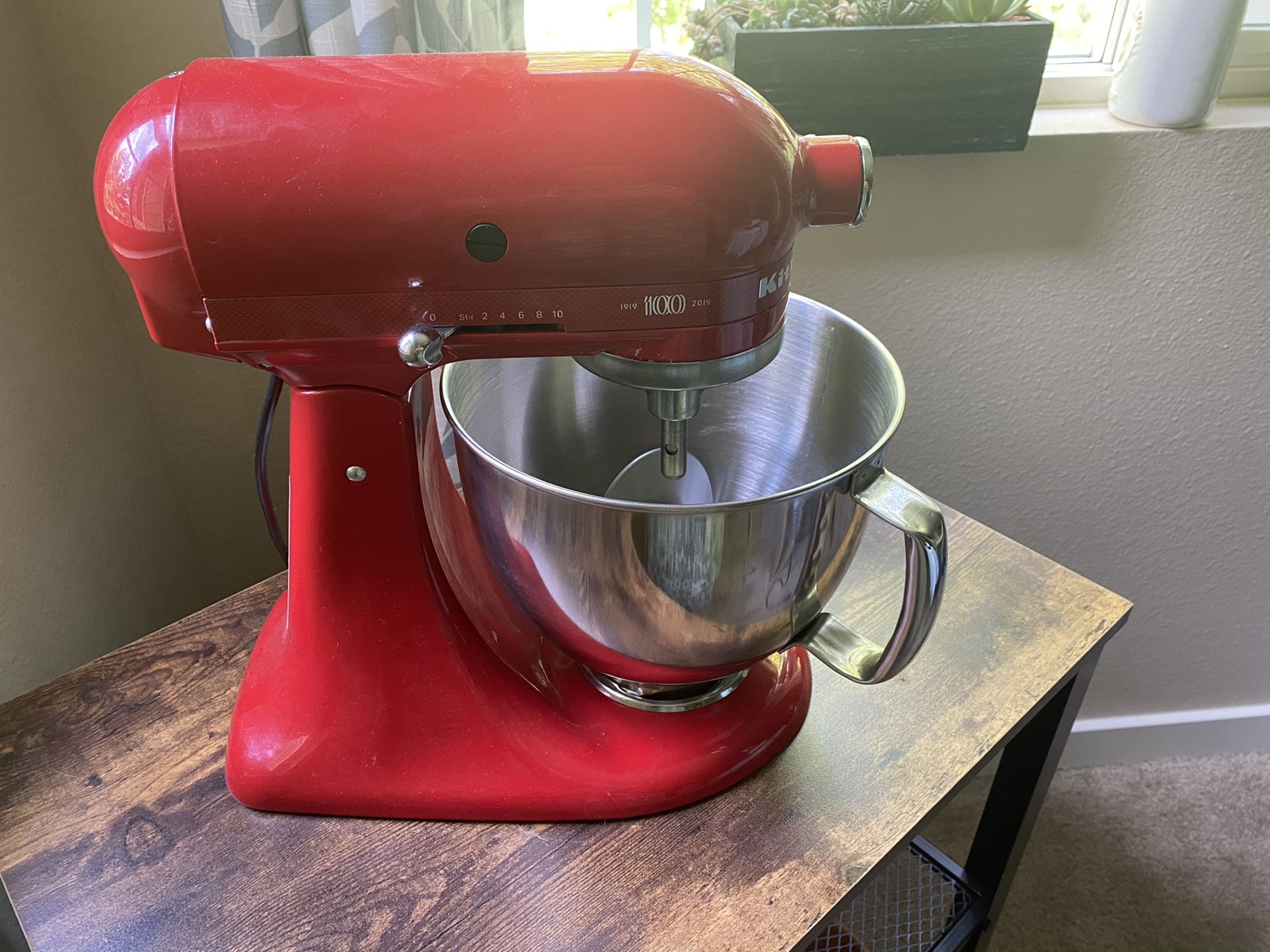 Kitchenaid Classic Stand Mixer for Sale in Enterprise, NV - OfferUp