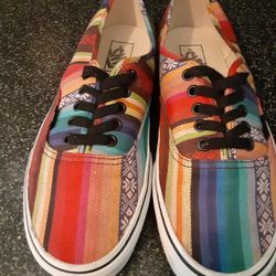Vans mens 9 Like new 