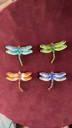 Dragonfly Magnets, Dangling Tails.