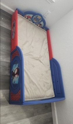 Kids toddler bed