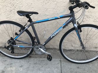 Forge hybrid bike sale