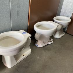 Antique Toilets 