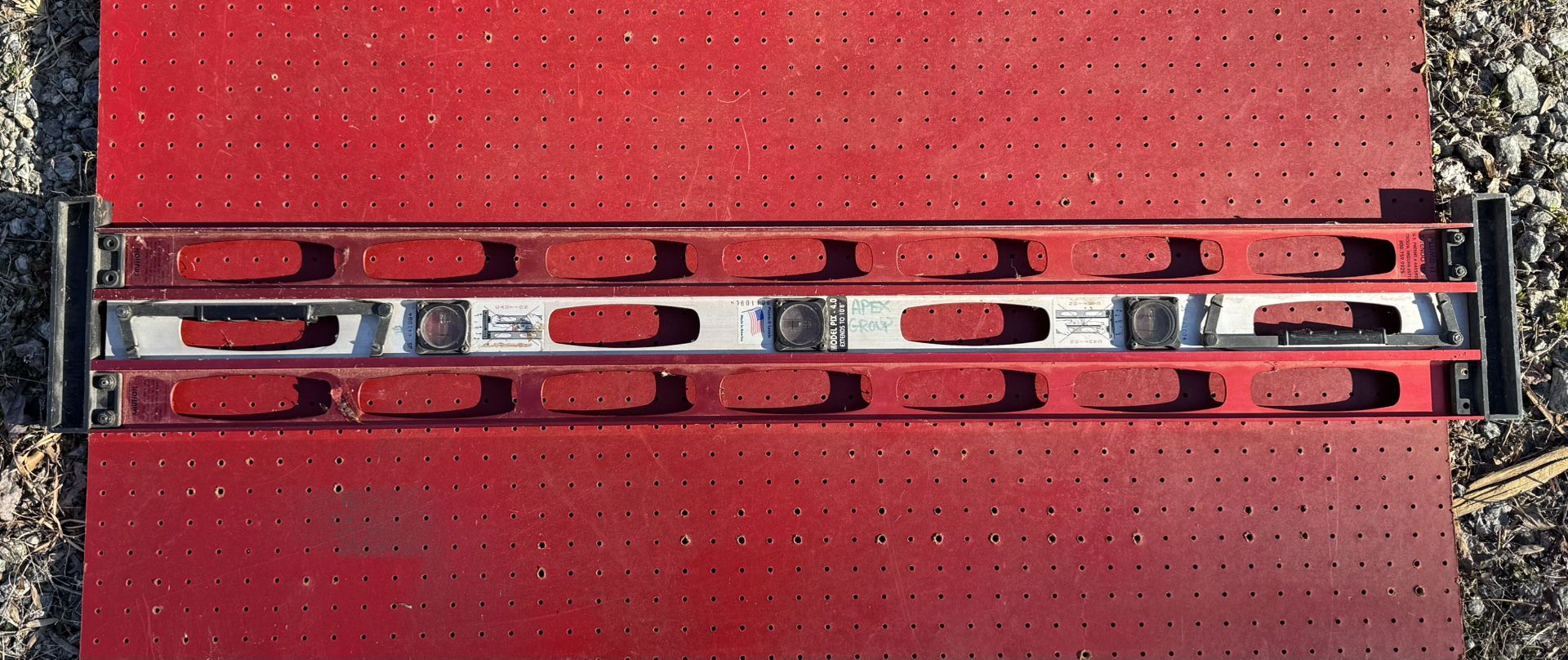 Plumb-It PIX-4.0 Extendable Level, 4' 3" to 10' 8" (51" to 128")