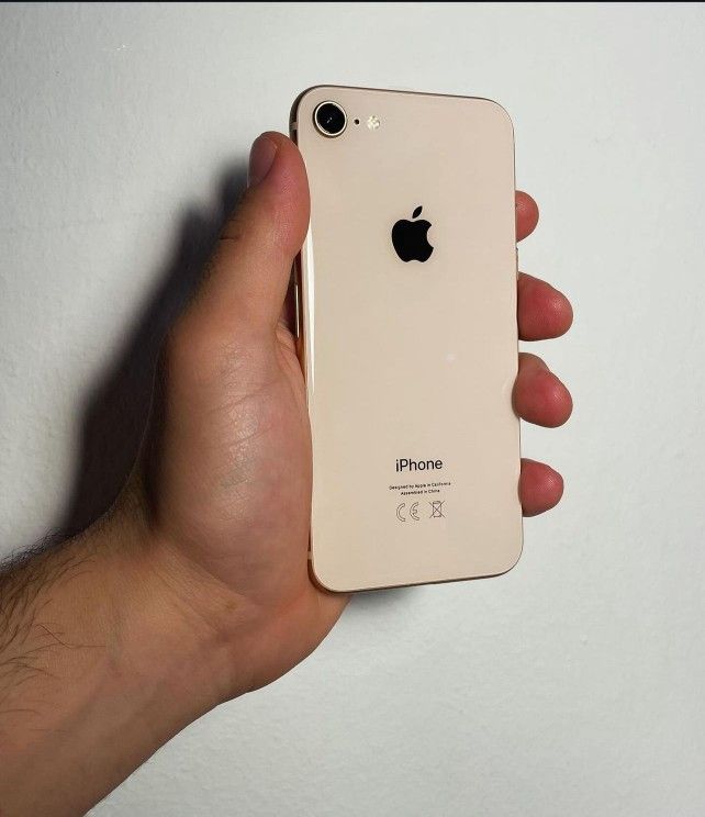 IPhone 8 64Gb Unlocked Excellent Condition like new