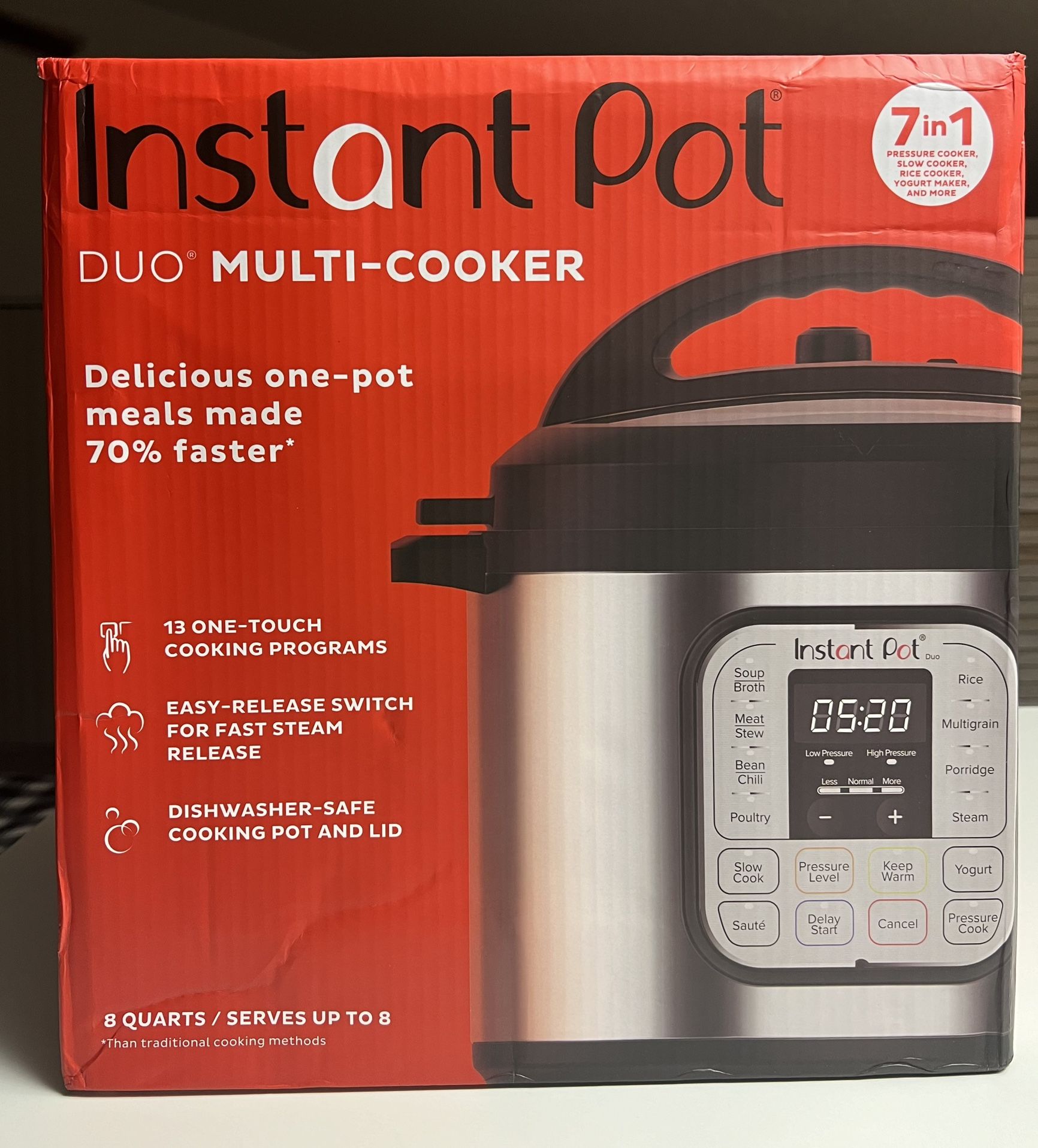 Instant Pot Duo 7-in-1 (8 quart) Brand New