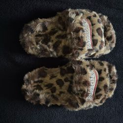 cheetah print balenciaga slides 1 On 1s