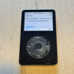 iPod Model:A1136 5thGen 30GB Blk Tested Bad Headphone Jack Ok Battery1797 Songs  
