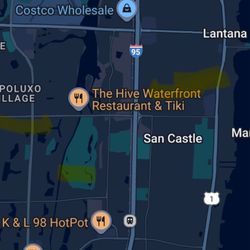 Big Studio  1/1 Available  4 Rent