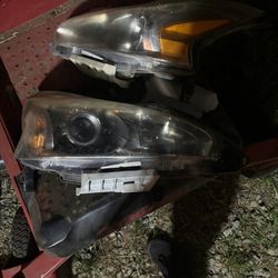 Nissan Altima Headlights 