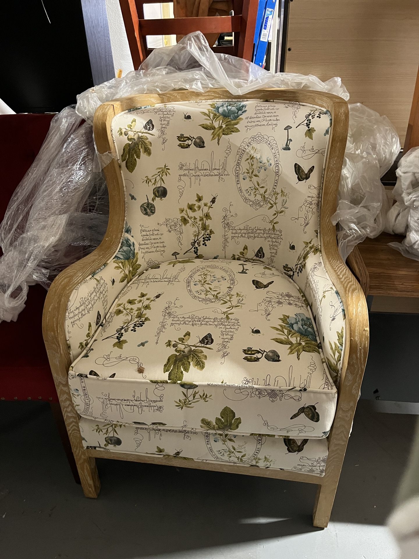 Modern Accent Chair Comfy Single Sofa Chair with Wood