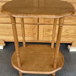 2 Tier Solid Wood End Table Plant Stand