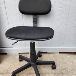 Black Rolling Chair