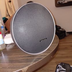 HARMAN KARDON BLUETOOTH ONYX STUDIO 9