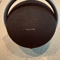 Harmon/Kardon Onyx Studio 7 Bluetooth Speaker