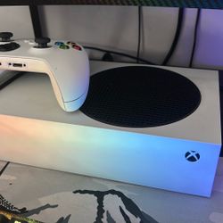 Like New Xbox Series S