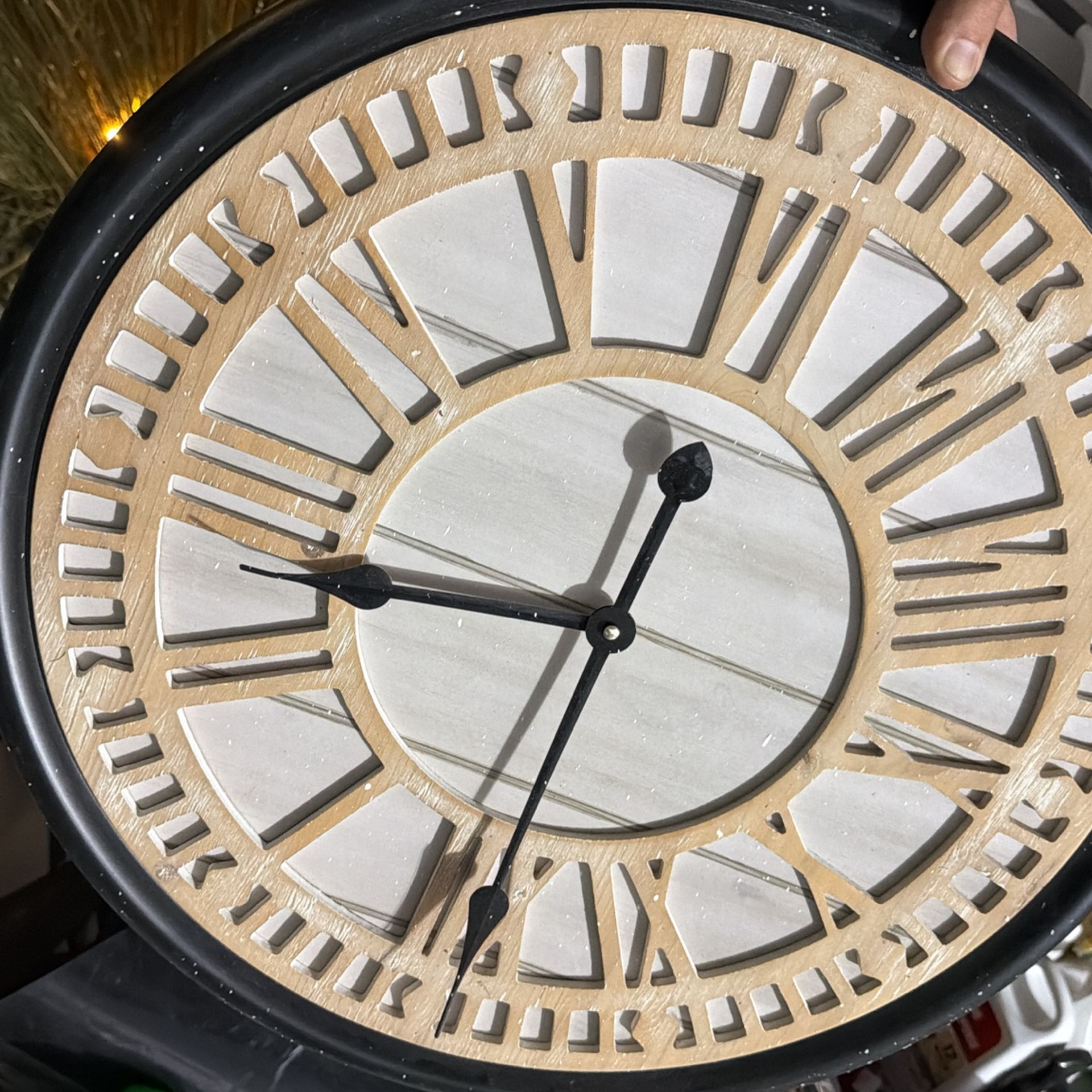 Massive 24” Wall Clock $5