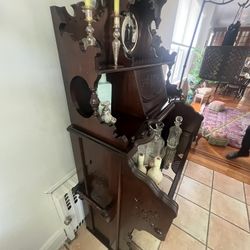 Beautiful Antique Pieces 