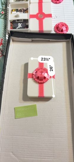 Mini Gift Box —one Pink And Red .they Are New.