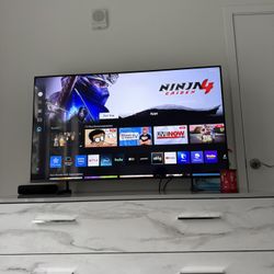 SAMSUNG TV 55’