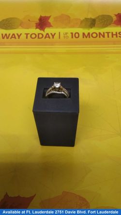 Ring - Engagement Set - Yellow Gold 10k (.417) 5.1 grams Size 8.5