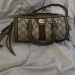 Authentic Gucci Purse 