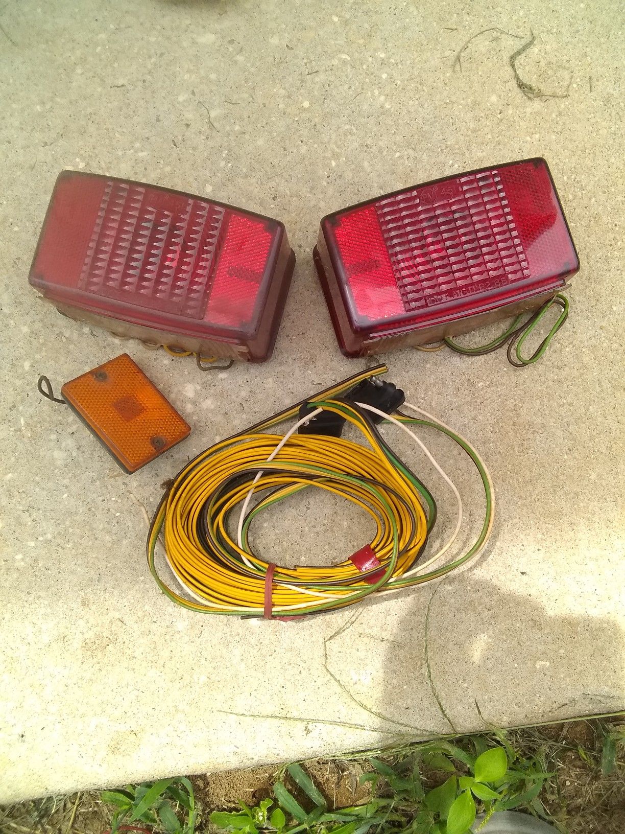 Trailer light set up brand new