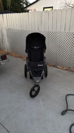 Joovy Zoom 360 Ultralight Jogging Stroller