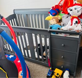 CRIB FOR SALE