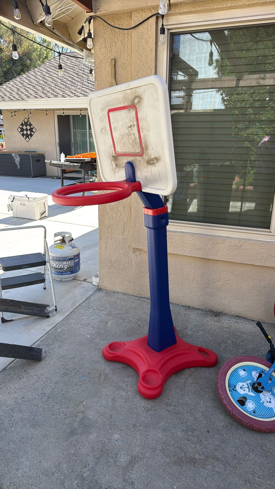 Free Basketball Hoop