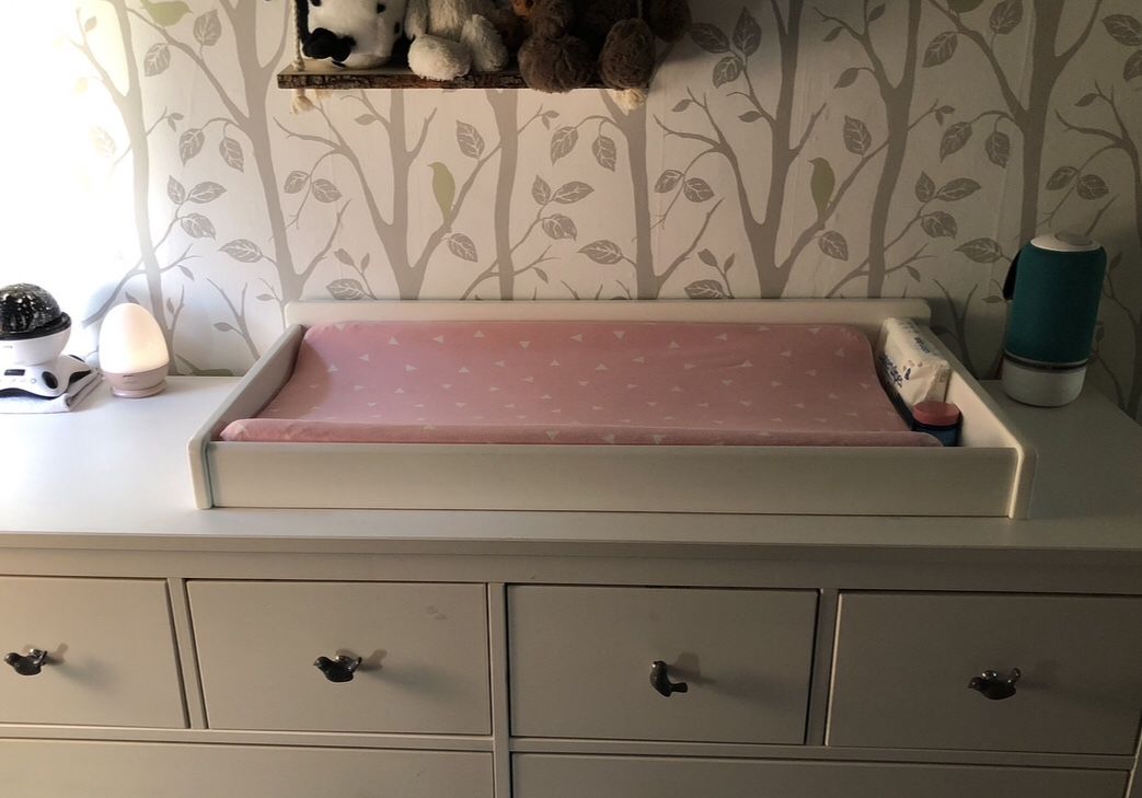Diaper Changing Pad + Frame Holder + Covers