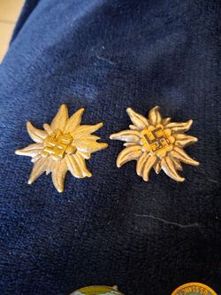 WW2 badges