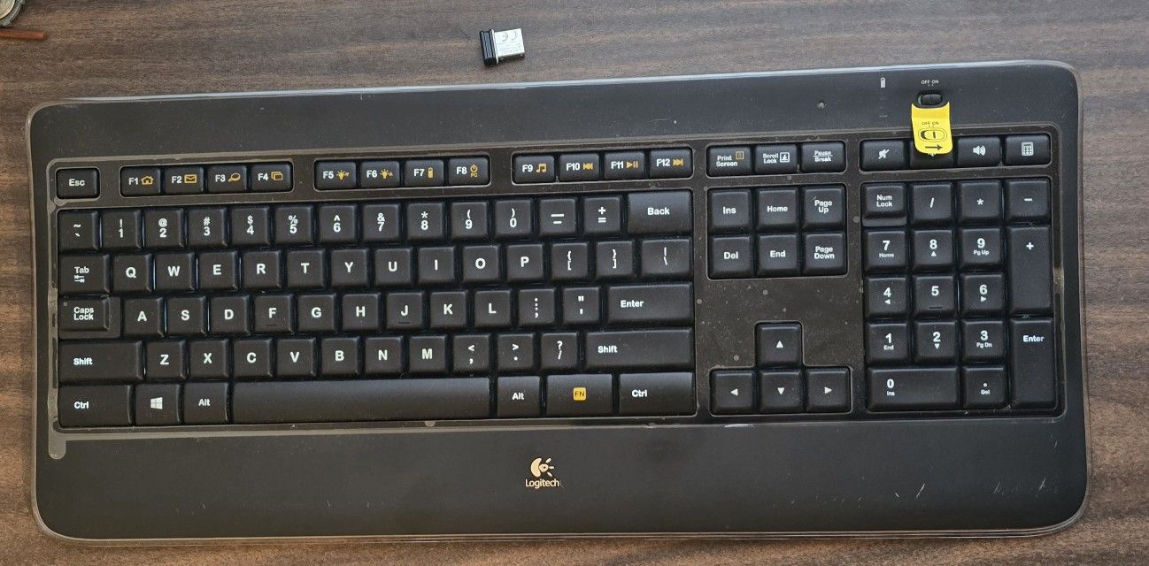 Logitech K800 Backlit Wireless Keyboard