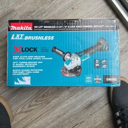 Makita 18V LXT® Lithium‑Ion Brushless Cordless 4‑1/2" / 5" X‑LOCK Angle Grinder, with AFT®, Tool Only